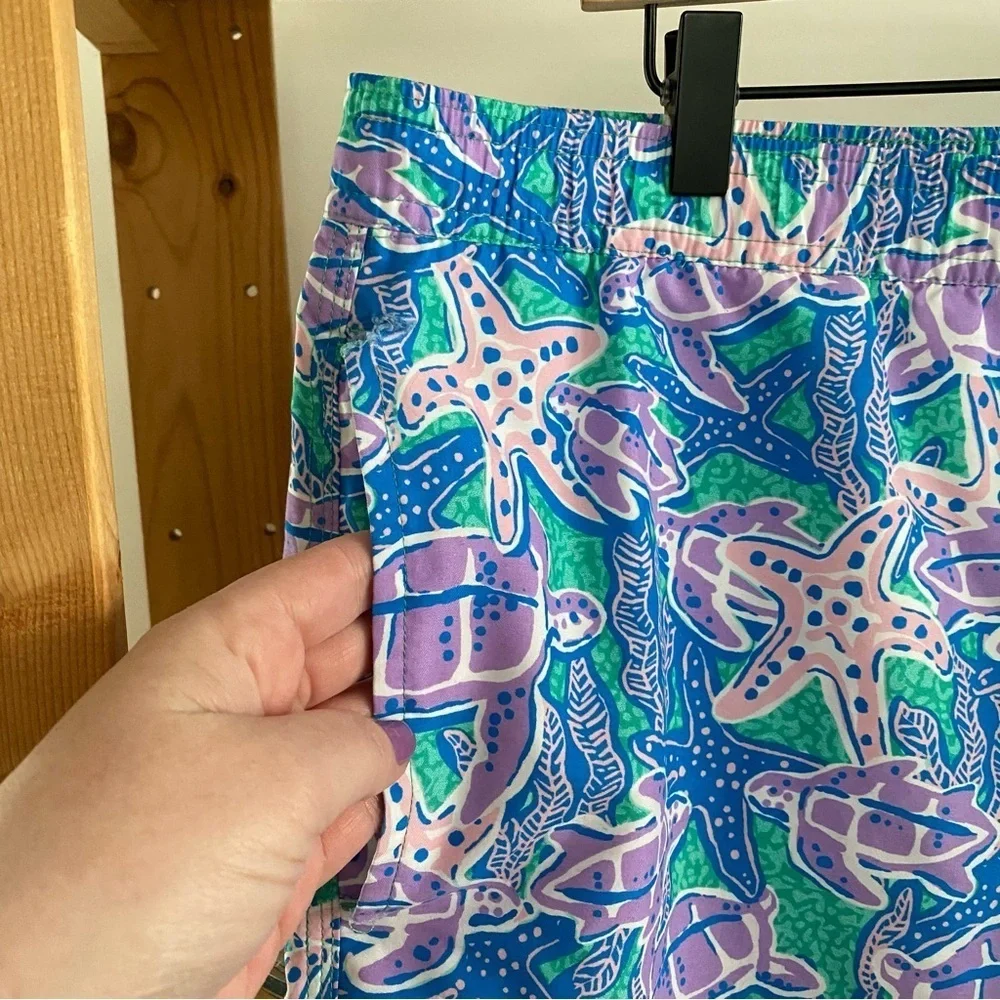 Vineyard Vines Men’s Purple Blue Turtle Print Swim Shorts Trunks Large